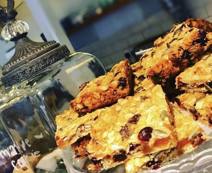 Piggy Went To Market, Leigh-on-Sea, Essex, Baby Eats Out