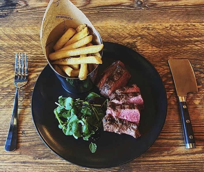 Featherblade, Leigh-on-Sea, Essex, Baby Eats Out