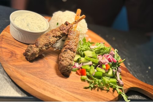 rose and crown, brentwood, baby eats out